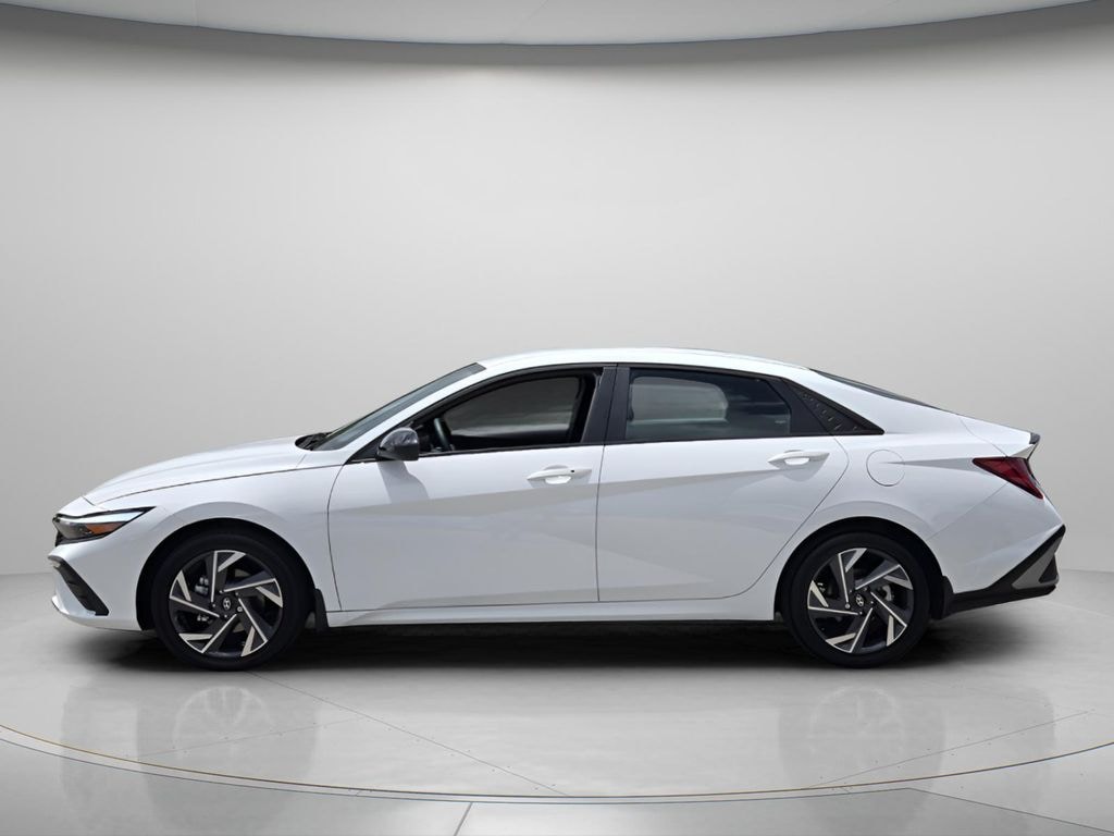 Certified 2025 Hyundai Elantra Hybrid SEL Sport Sedan