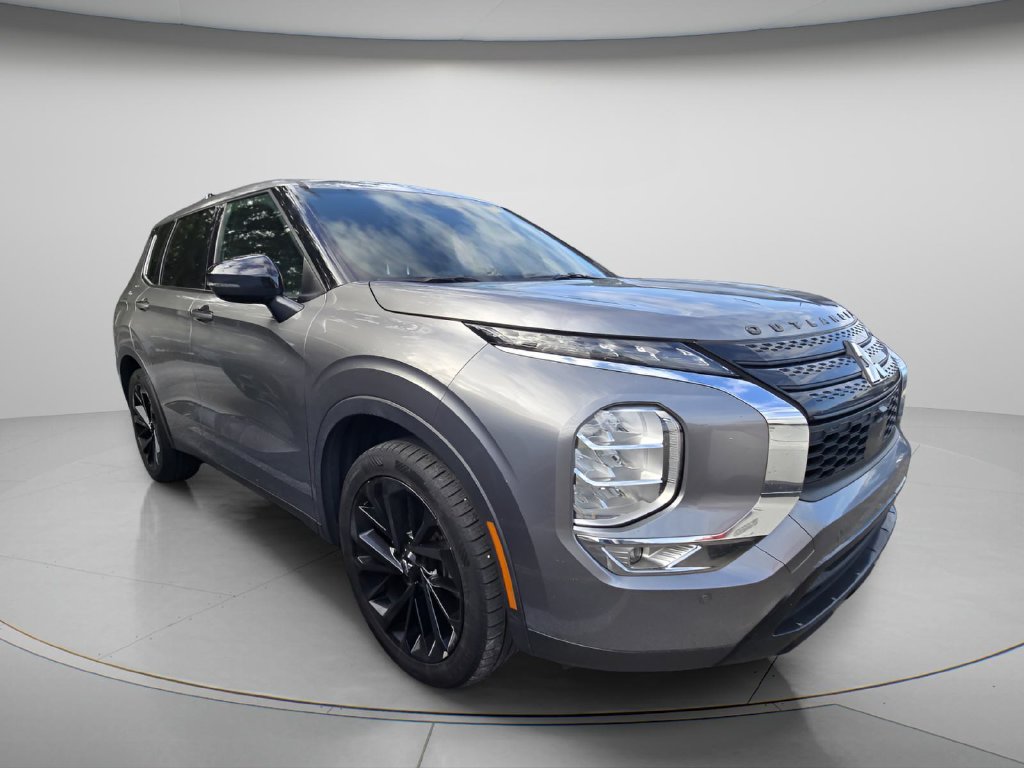 Used 2022 Mitsubishi Outlander Black Edition CUV