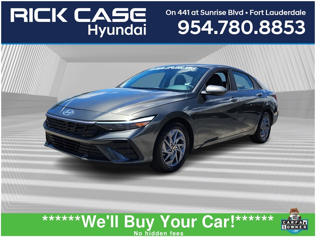 2024 Hyundai Elantra SEL's photo