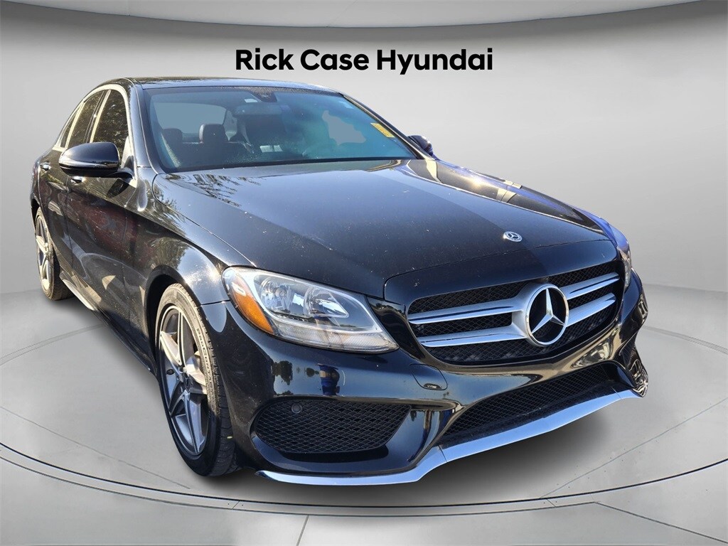 2018 Mercedes Benz C 300 photo 3