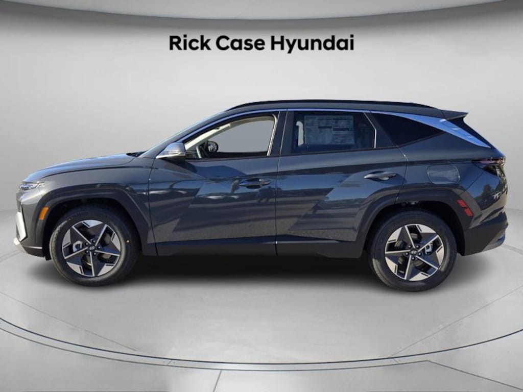 New 2026 Hyundai Tucson SEL Premium FWD SUV