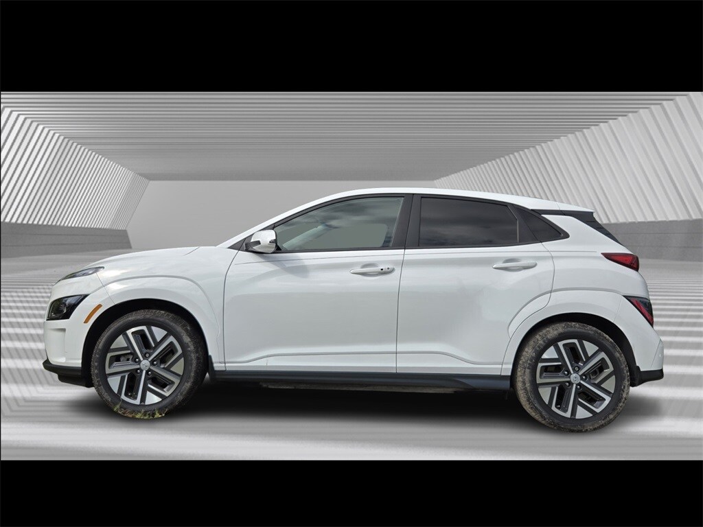 2023 Hyundai Kona Electric SE photo 3