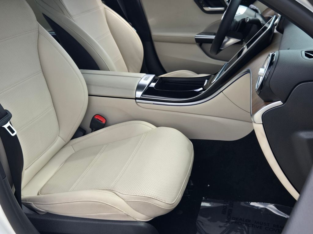 2023 Mercedes-Benz C-Class Sedan C 300 - Photo 20