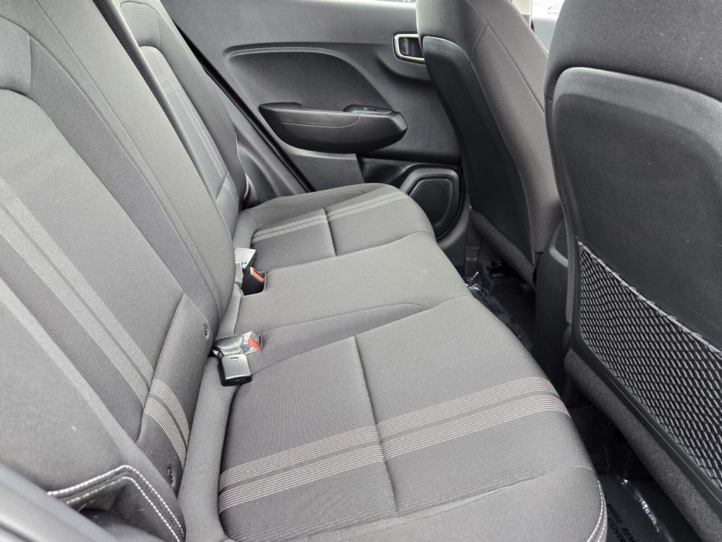 2023 Hyundai Venue SEL - Photo 15