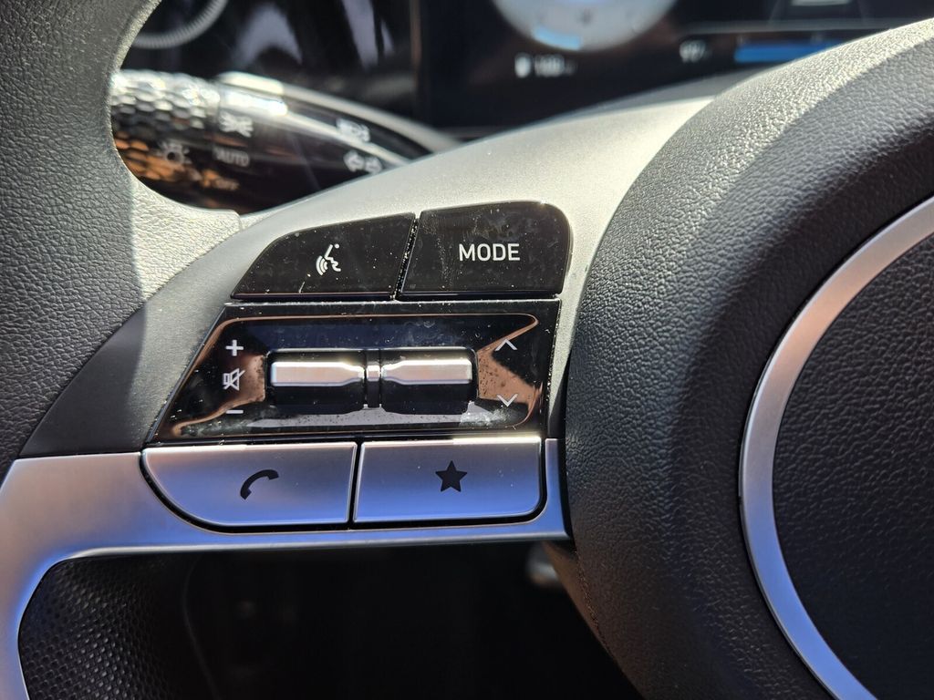 2024 Hyundai Elantra SEL - Photo 23