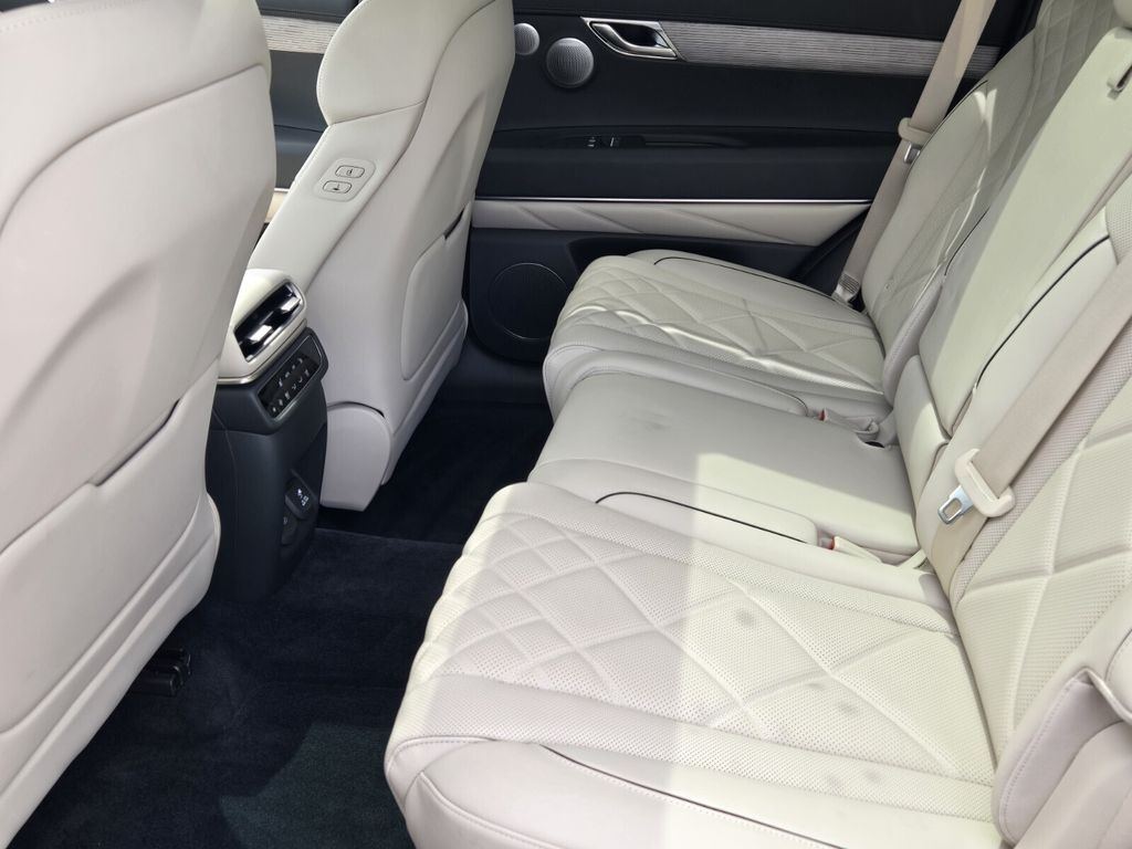 2025 GENESIS GV80 Prestige - Photo 11