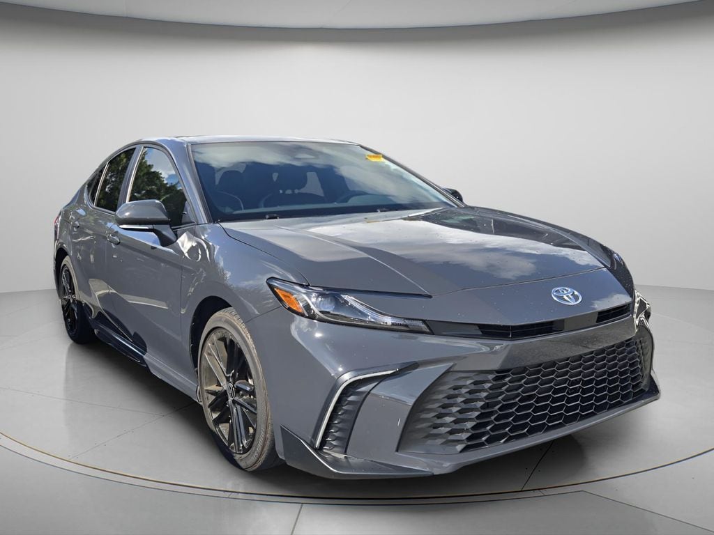 Used 2025 Toyota Camry SE Sedan