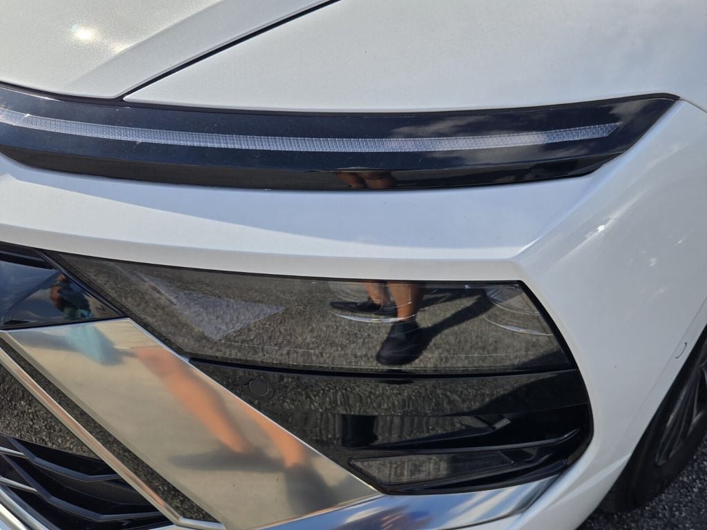 2025 Hyundai Sonata Hybrid Limited - Photo 11