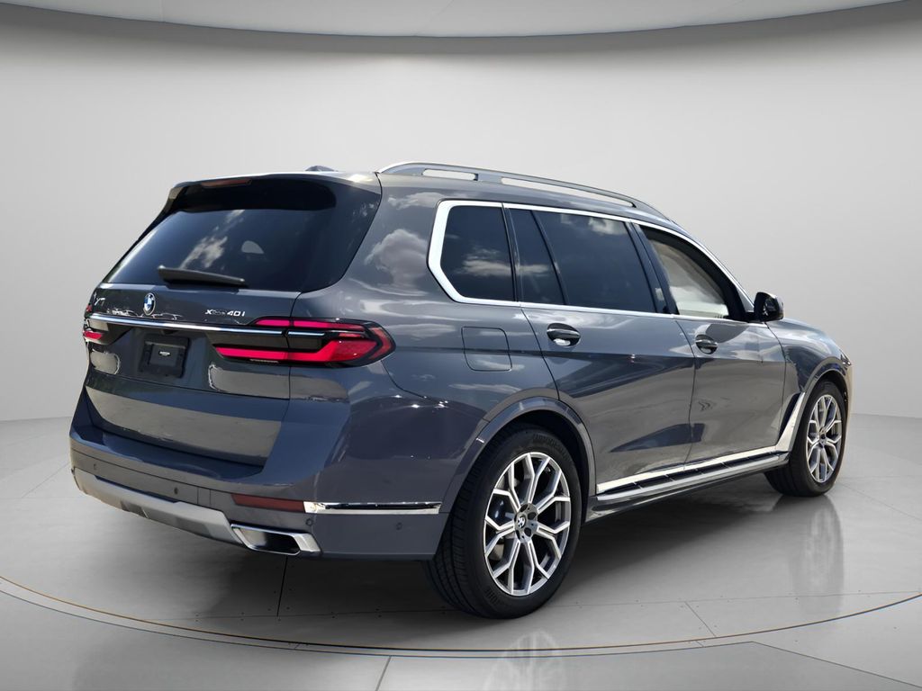 2023 BMW X7 40i - Photo 8