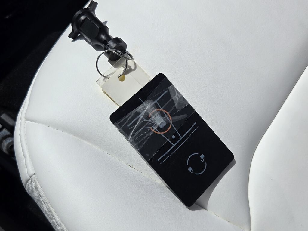 2022 Tesla Model 3 Performance - Photo 25