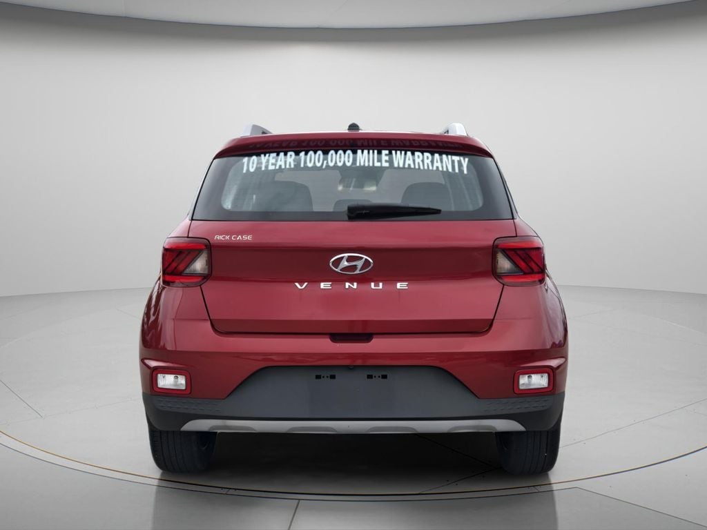 2023 Hyundai Venue SEL - Photo 6