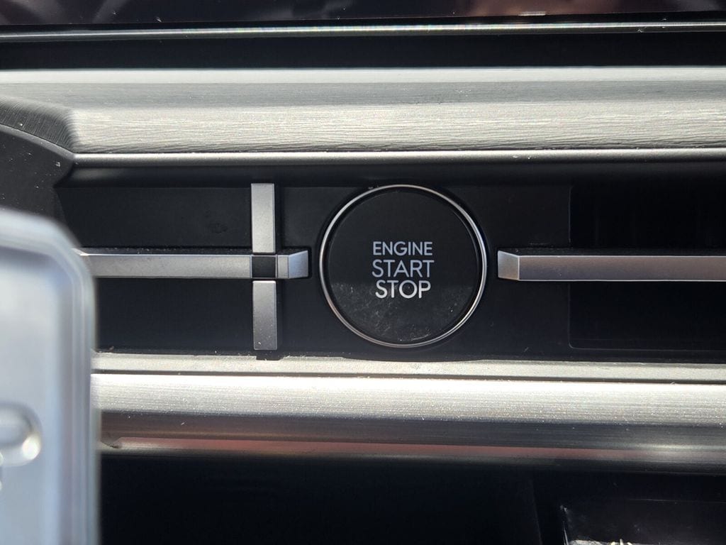 2024 Hyundai Santa Fe Limited - Photo 21