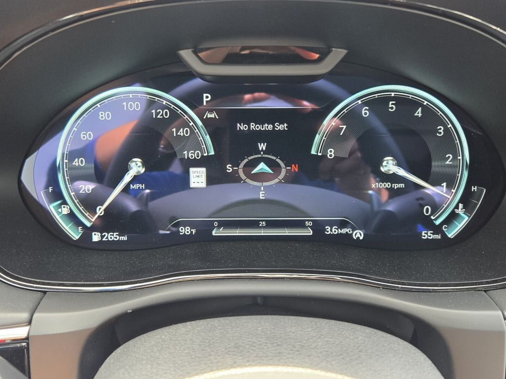 2025 GENESIS GV70 Standard - Photo 26