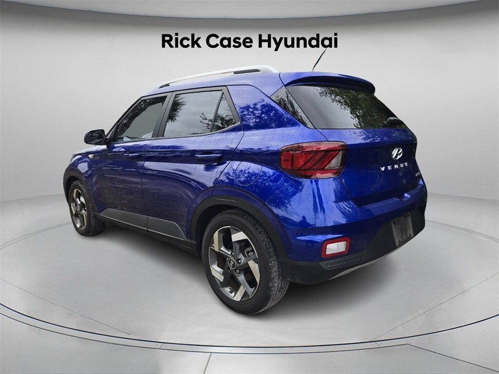 Certified 2023 Hyundai Venue Limited SUV