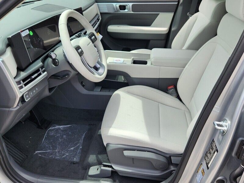 2026 Hyundai Santa Fe SE - Photo 6