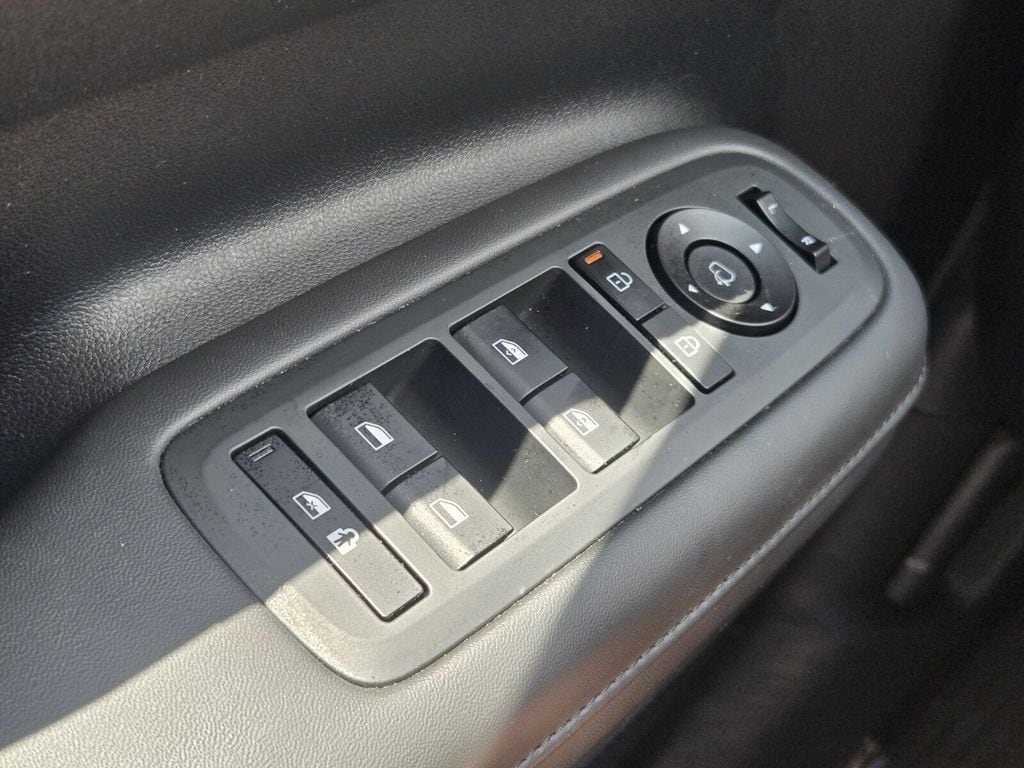 2024 Hyundai Santa Fe Limited - Photo 25