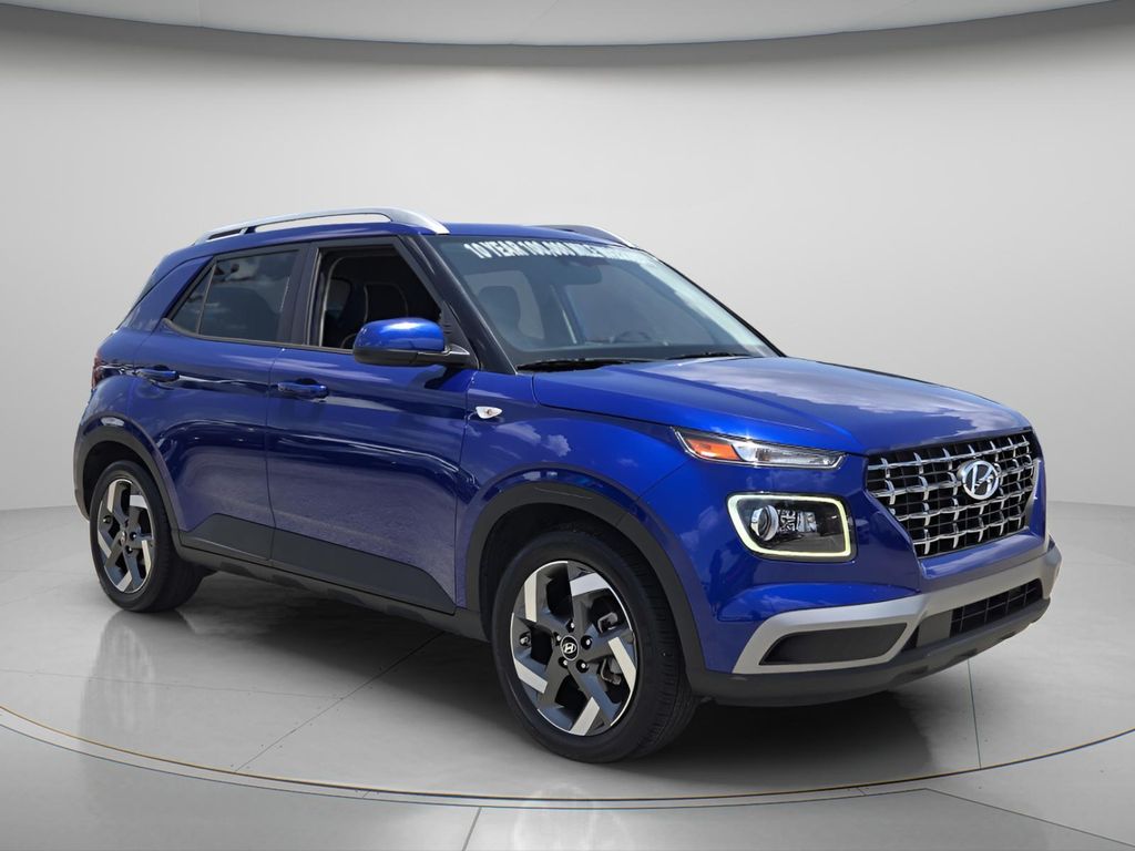 2023 Hyundai Venue Limited - Photo 9