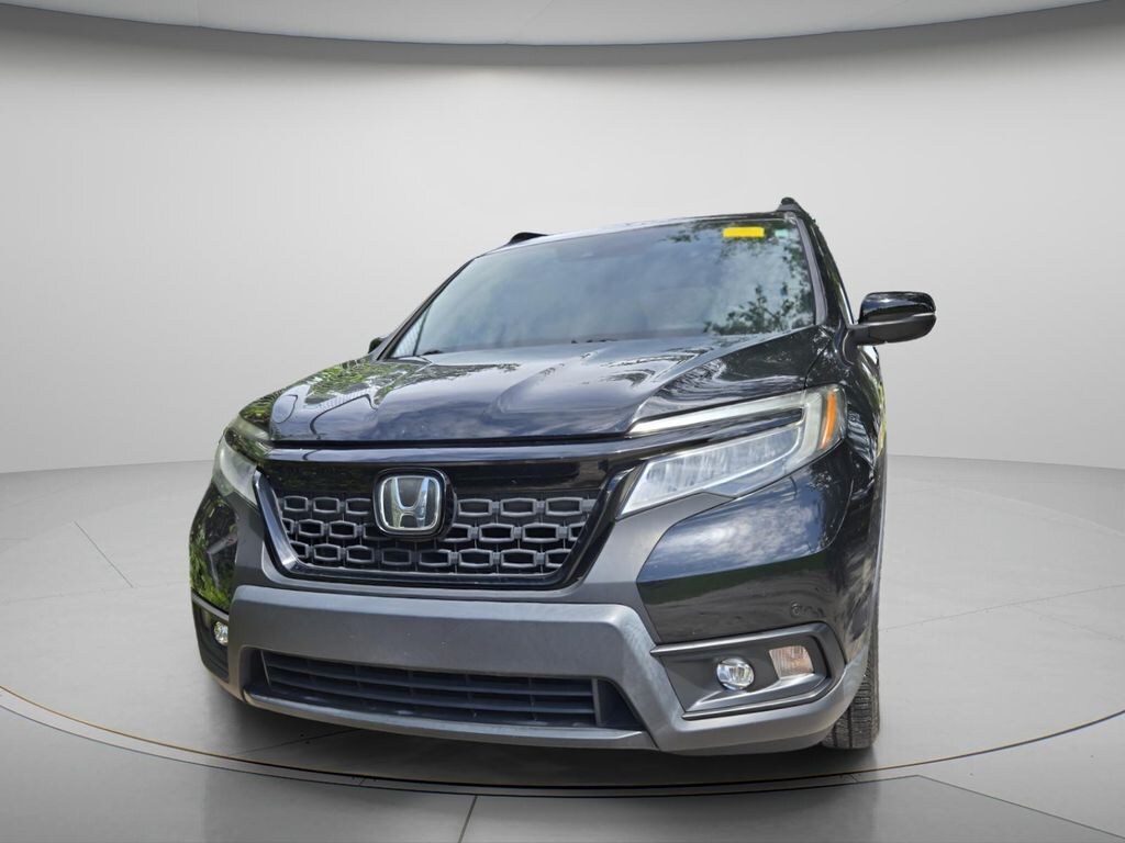 Used 2019 Honda Passport Touring FWD SUV
