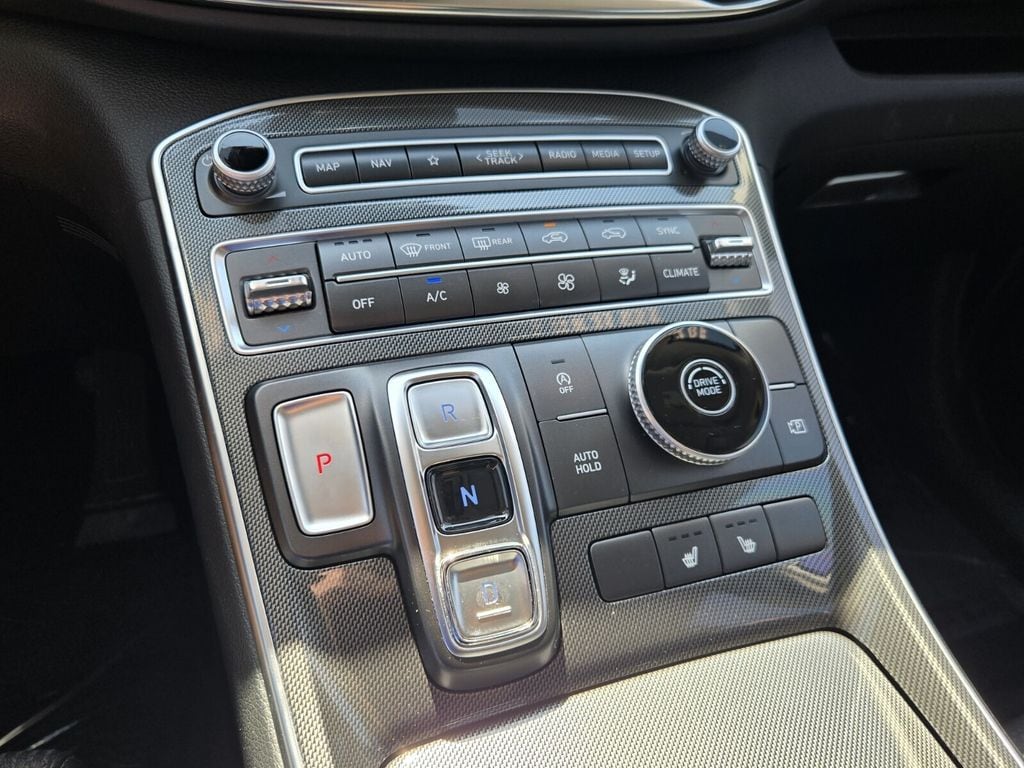2023 Hyundai Santa Fe SEL - Photo 17