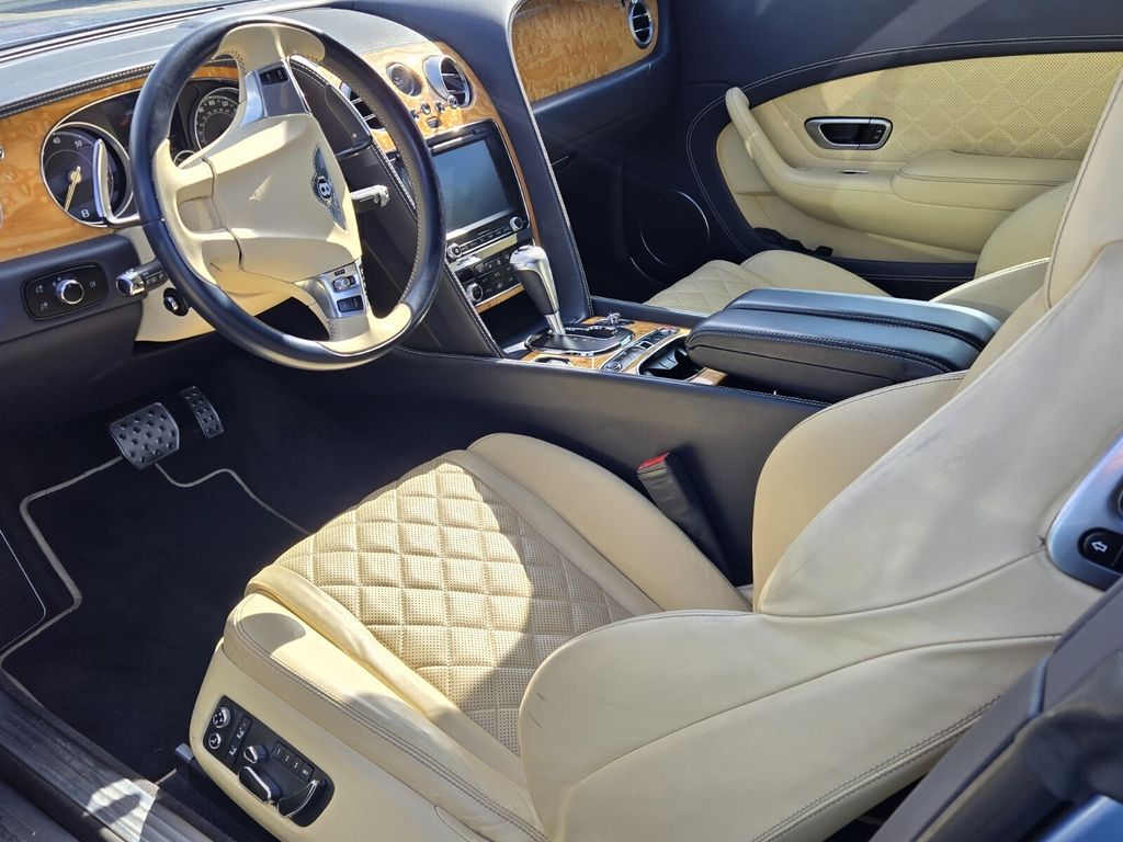 2016 Bentley Continental GT Base - Photo 10