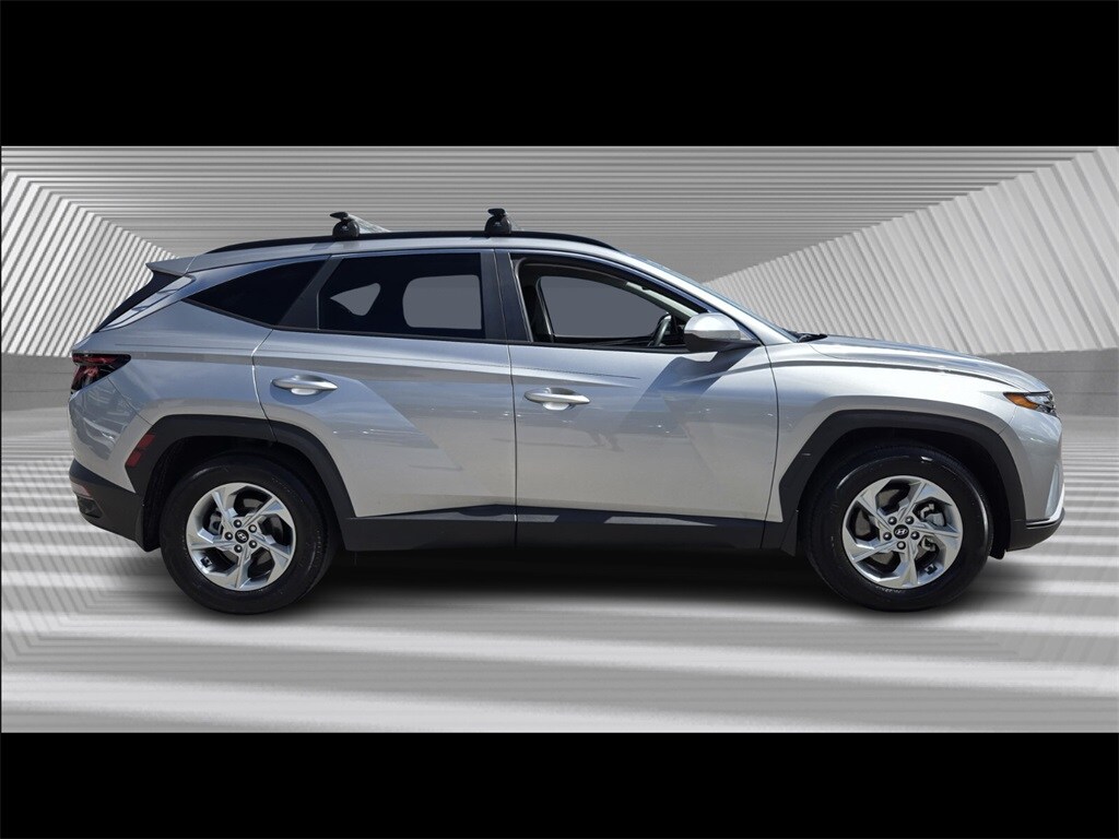 2024 Hyundai Tucson SEL photo 2