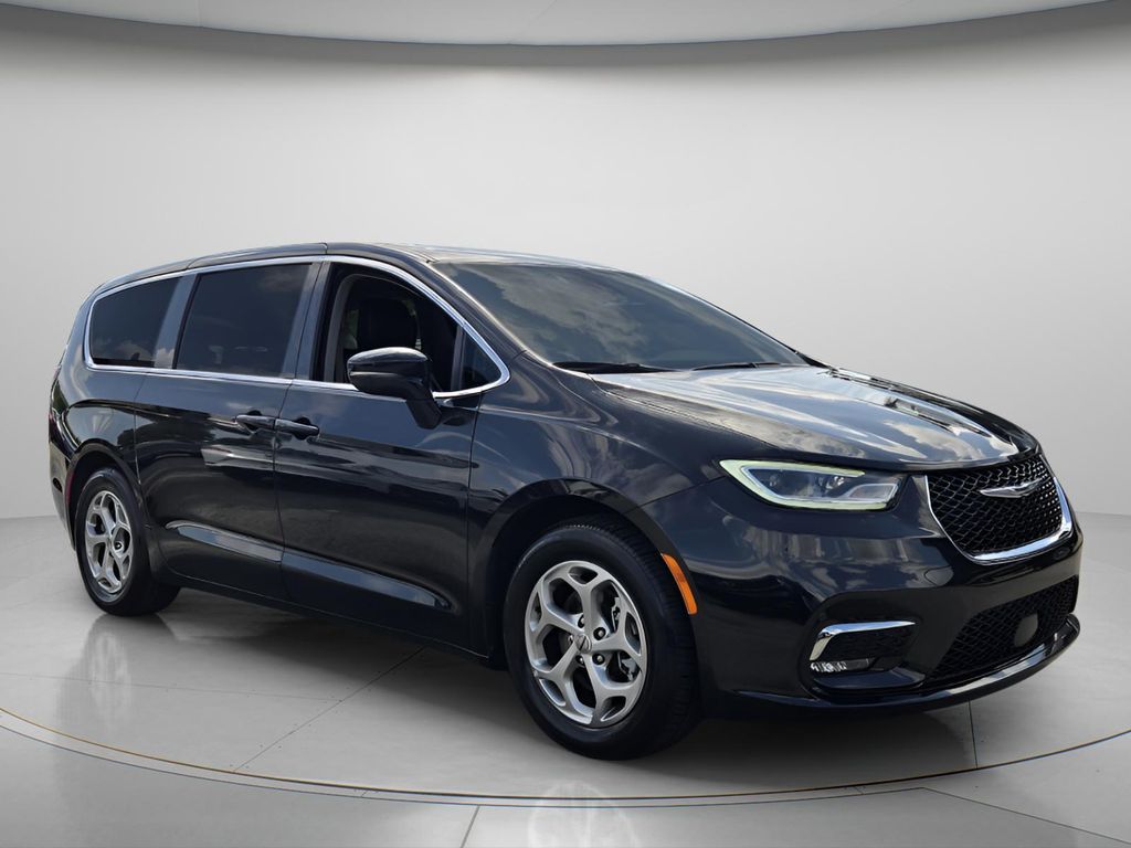 2024 Chrysler Pacifica Limited - Photo 9