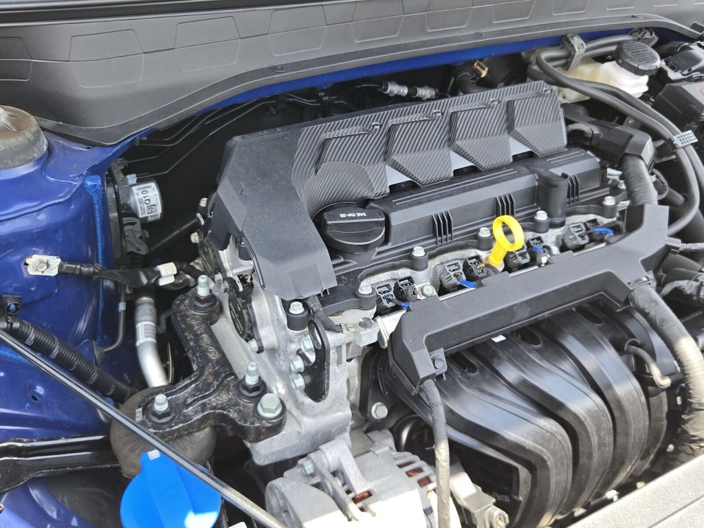 2023 Hyundai Venue Limited - Photo 17