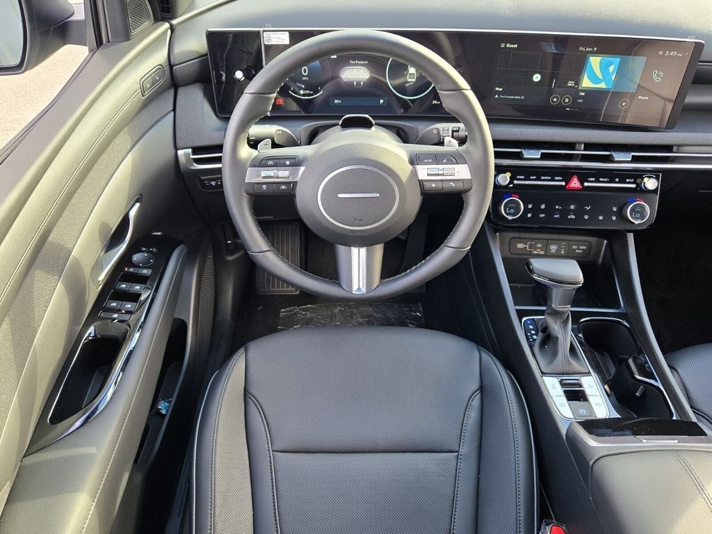 2026 Hyundai Santa Cruz Limited - Photo 8