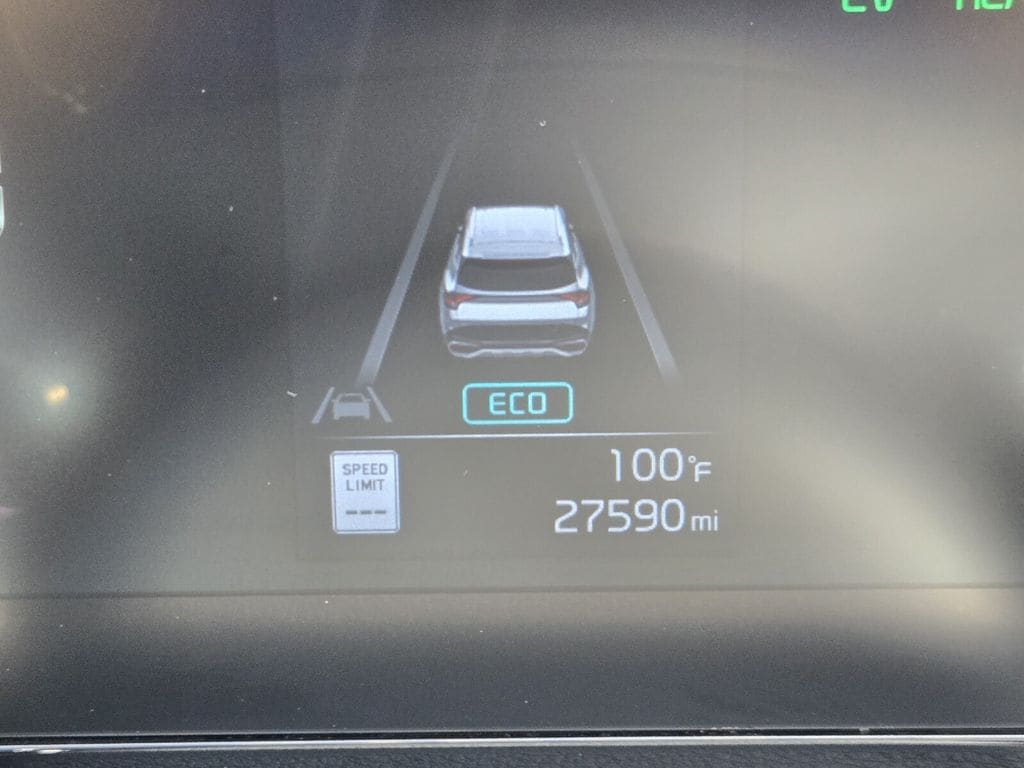 2025 Kia Sportage LX Hybrid - Photo 24