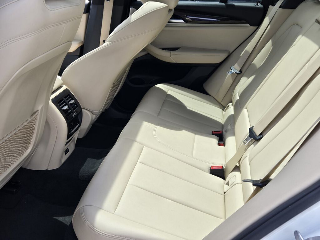 2021 BMW X3 30i - Photo 11