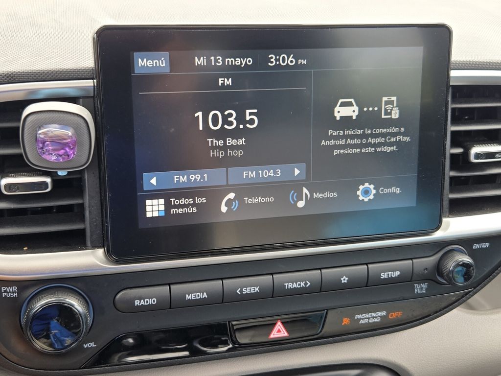 2025 Hyundai Venue SEL - Photo 19