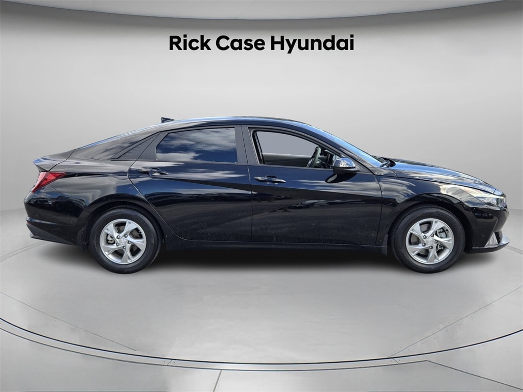 Certified 2023 Hyundai Elantra SE Sedan