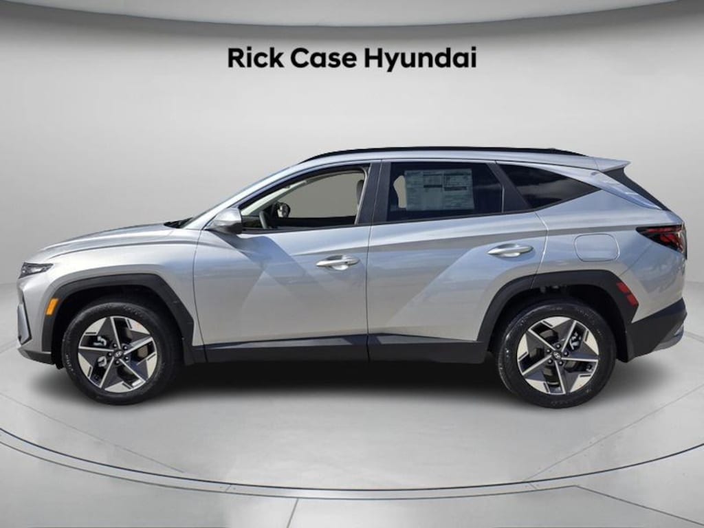 New 2026 Hyundai Tucson SEL FWD SUV