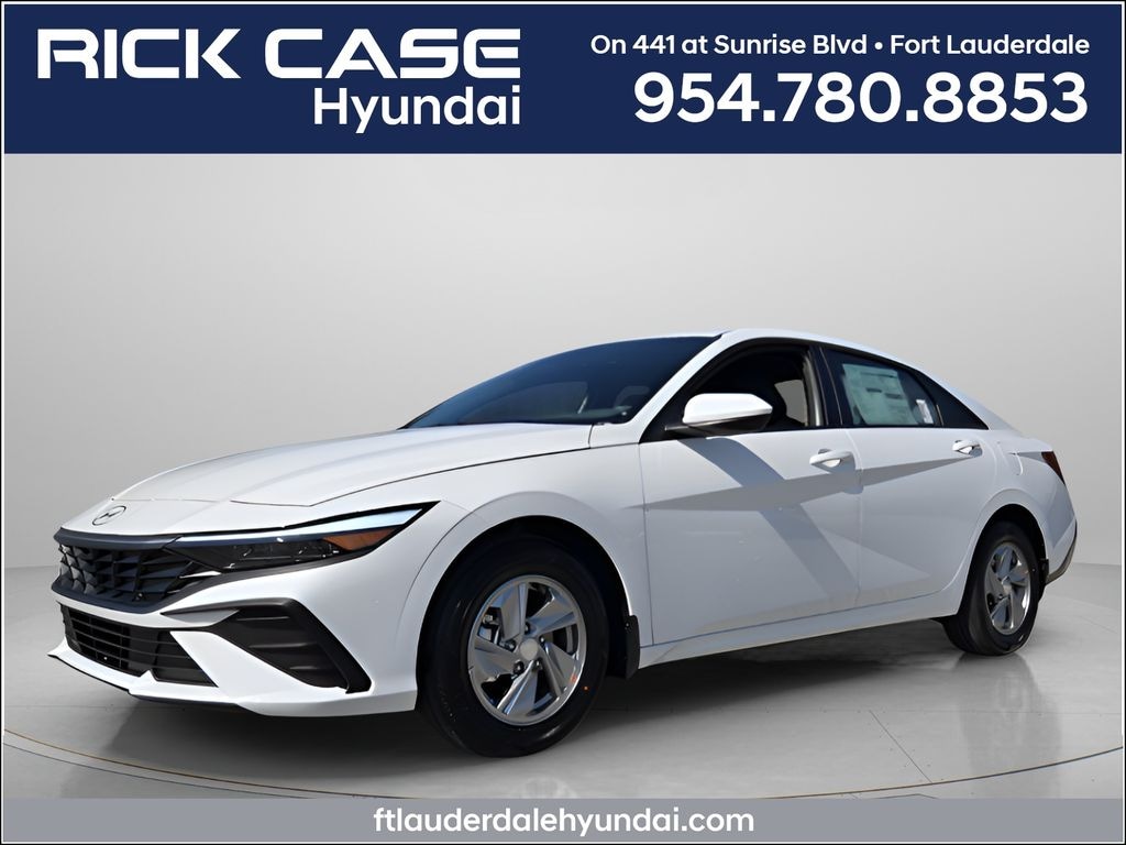 New 2026 Hyundai Elantra SE Sedan
