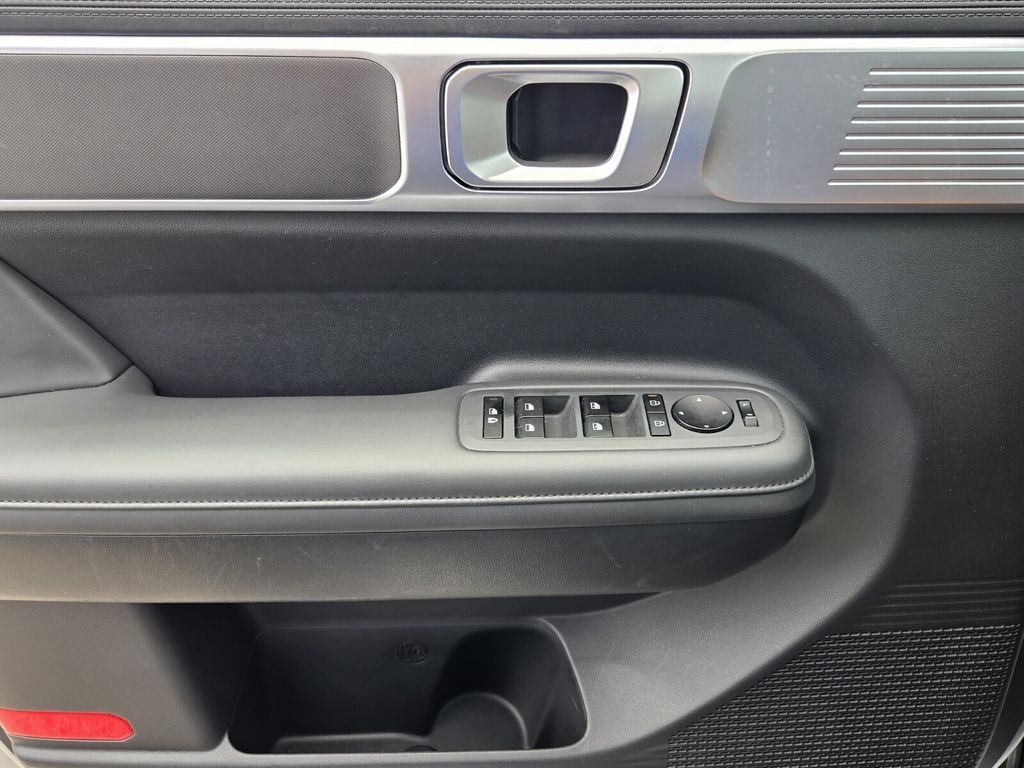 2025 Hyundai Santa Fe SEL - Photo 29