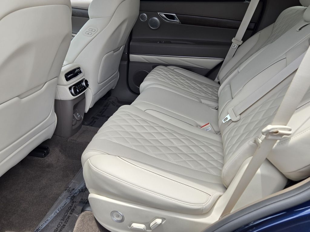 2023 GENESIS GV80 - Photo 11