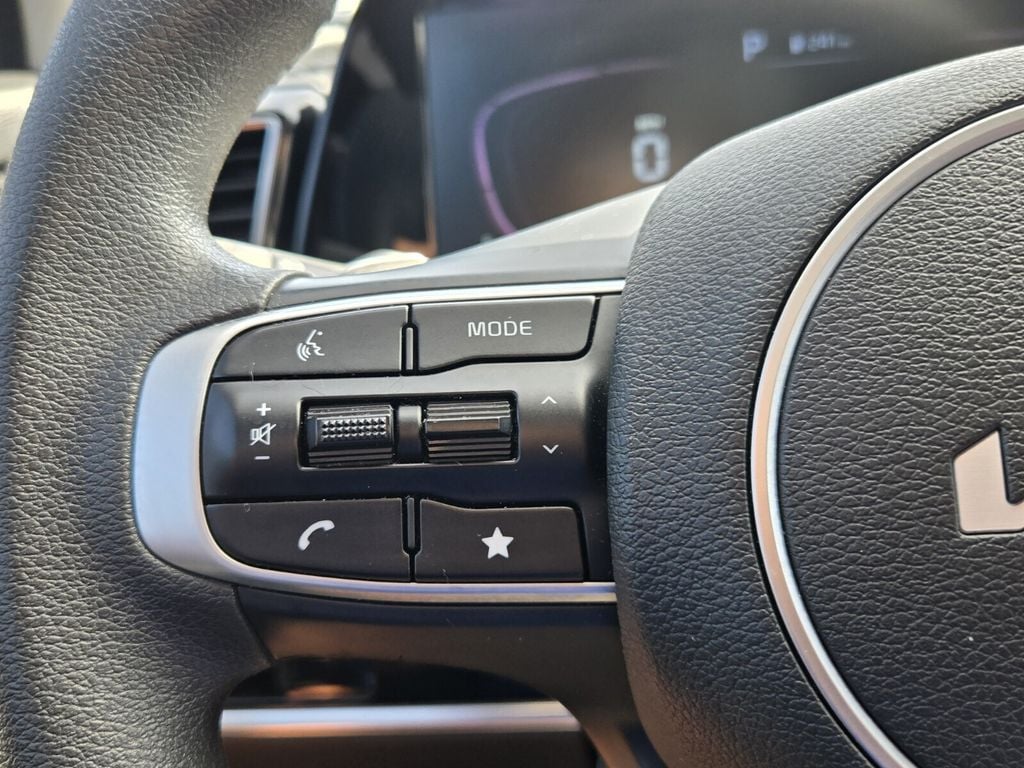 2025 Kia Sportage LX Hybrid - Photo 21