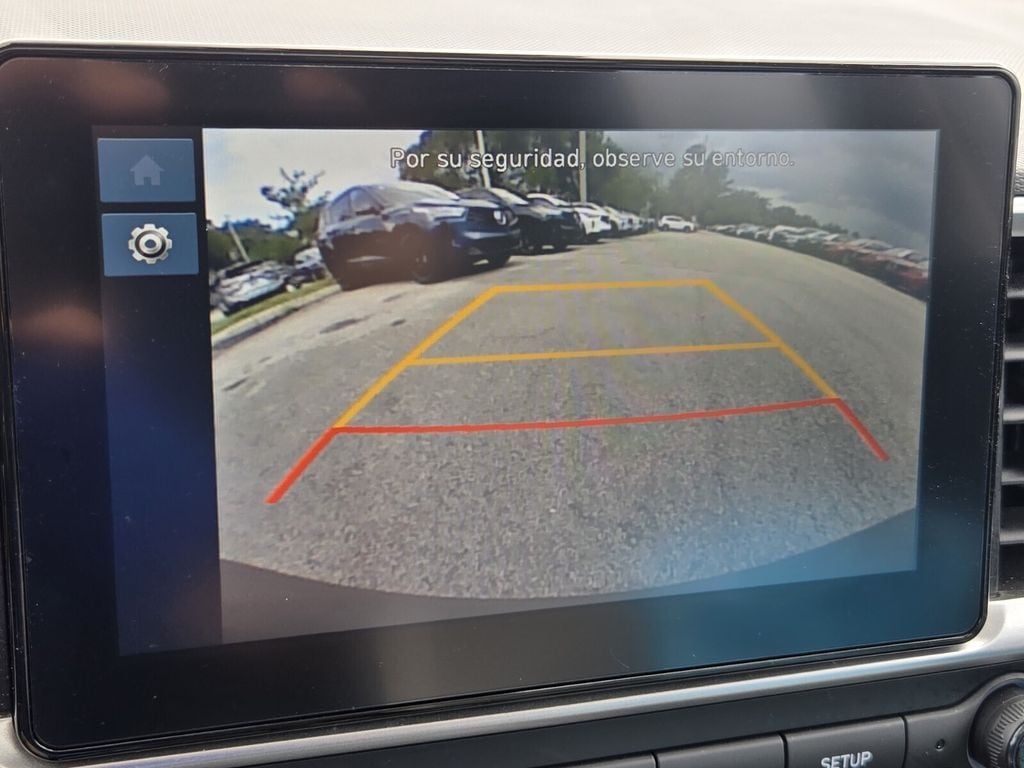 2025 Hyundai Venue SEL - Photo 20