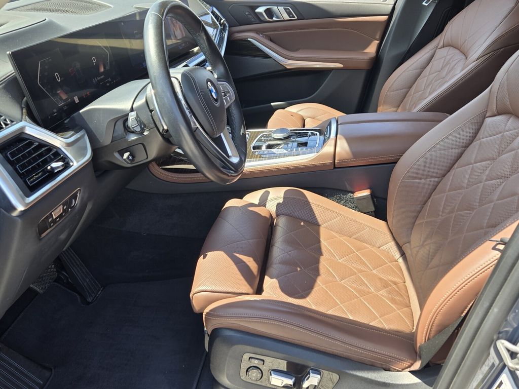 2023 BMW X7 40i - Photo 10