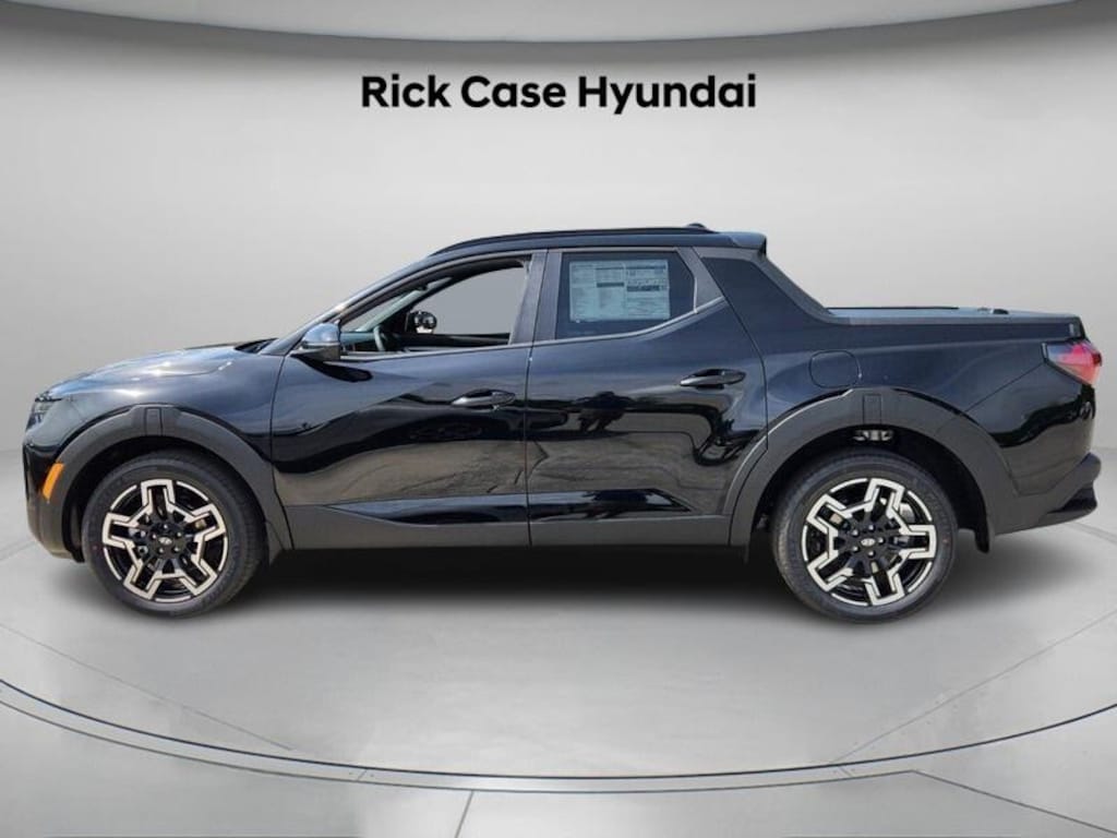 New 2025 Hyundai Santa Cruz Limited Truck Crew Cab