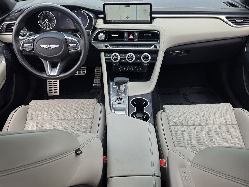 2023 GENESIS G70 Standard - Photo 12