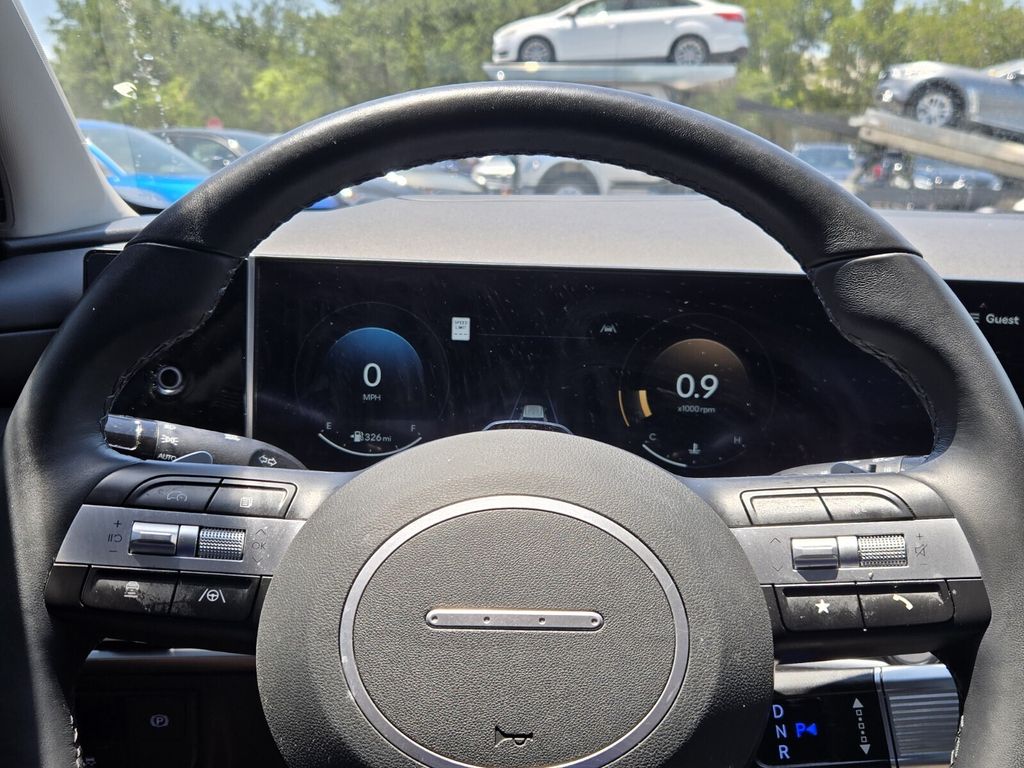2025 Hyundai Tucson Limited - Photo 21
