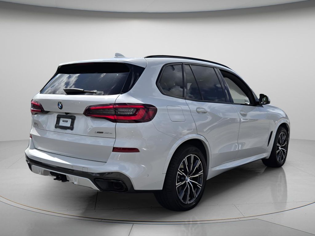 2021 BMW X5 45e - Photo 8