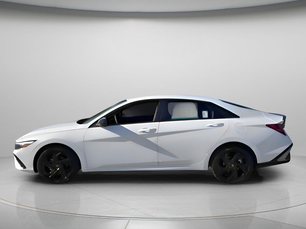 New 2026 Hyundai Elantra SEL Sport Sedan