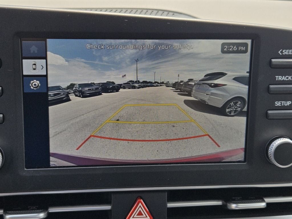 2025 Hyundai Elantra SE - Photo 19