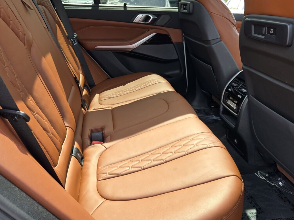2021 BMW X5 45e - Photo 15