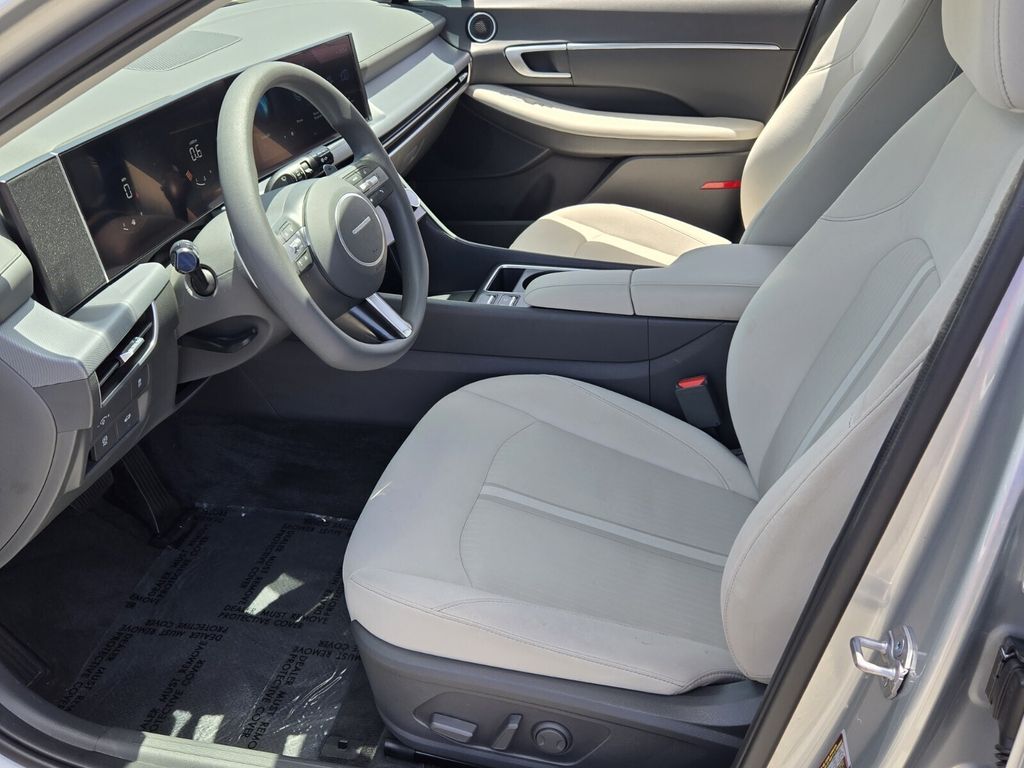 2024 Hyundai Sonata SEL - Photo 10
