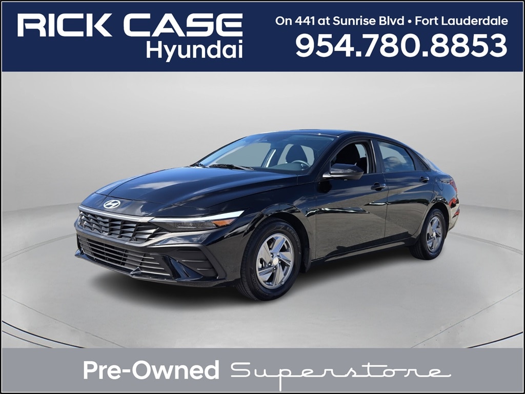 Certified 2025 Hyundai Elantra SE Sedan