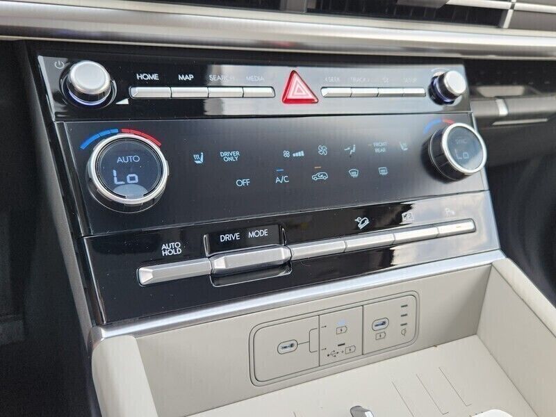 2026 Hyundai Santa Fe SEL - Photo 8
