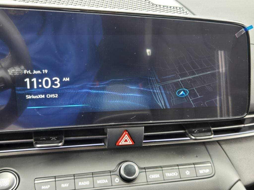 2025 Hyundai Elantra Blue - Photo 20